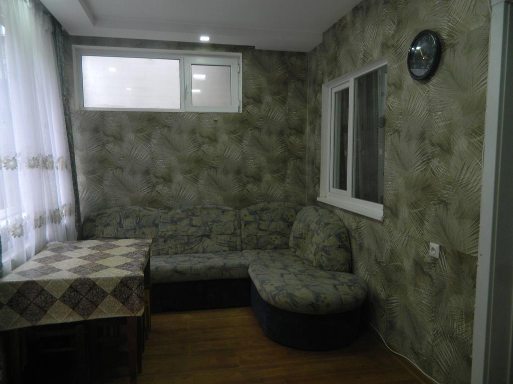 Guest House Nua Bordžomi Exteriér fotografie